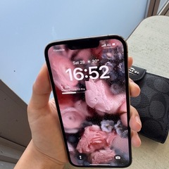 IPHONE 13 PRO (ゴールド)の画像