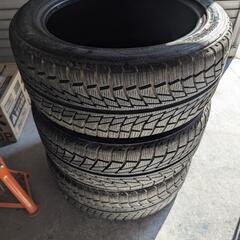 245/45/18中古車スノータイヤ3本