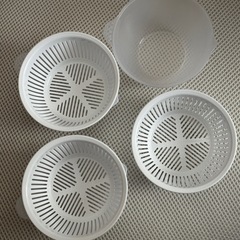 水槽（フタ付） × ３個。＋ おまけ。①の画像