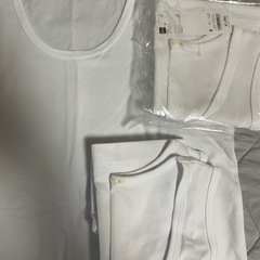 【GU/新品＋美品】白レイヤードタンクトップ3点【Sサイズ/7月までの出品】の画像