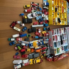 トミカ等車90台以上セットの画像