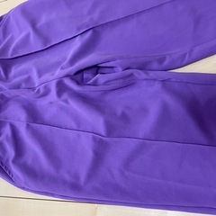 カジュアルパンツ　パープルの画像