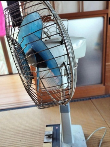 昭和のレトロ扇風機