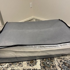 【ニトリ製✨】敷布団 シングルサイズ🛏「シキフトン2 S」幅100×長さ210cm／引っ越しのためお譲りします！の画像