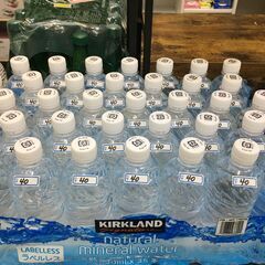 海外・日本製品のサルベージ品　ミネラルウォーター　ラベルレス　5...