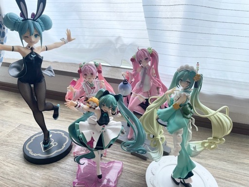 フィギュア 初音ミク セーラームーン他 (まっちゅ) 新居浜の
