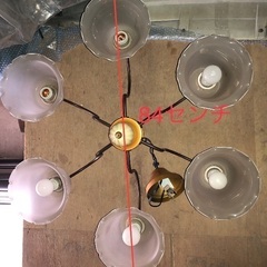 シャンデリア　ライト　照明の画像