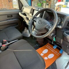 ハイゼットカーゴ 4WD 令和1年 11万キロ TV ナビ ドラレコ ETC Bluetooth接続 軽貨物 車検2年付 の画像