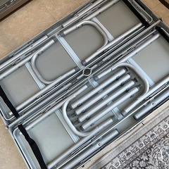 お値下げしました♩ロゴス　テーブルセット（テーブル✖️1、ベンチチェア✖️2） logos アウトドア　バーベキューの画像