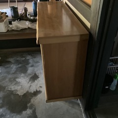 天然木靴箱の画像