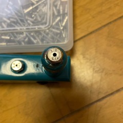 ハンドリベッターセットの画像