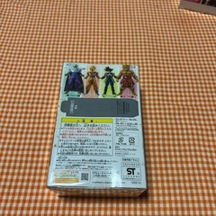 ドラゴンボールZ 組立式ハイスペックカラーリングフィギュア01超彩色 孫悟空の画像