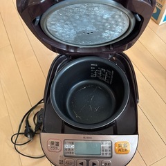 炊飯器の画像