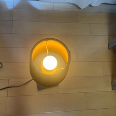 IKEA GRUNDTON テーブルランプ （黒）の画像