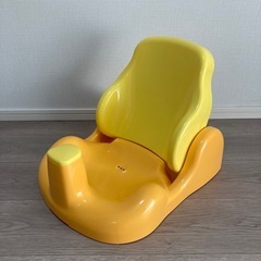 アップリカのバスチェアの画像