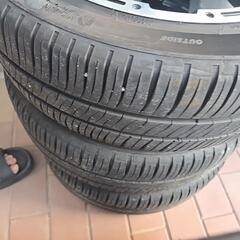 タイヤホイール付きの画像