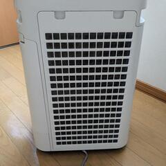 【値下げしました】SHARP空気清浄機の画像