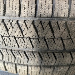 195/65R15 スタッドレス　プリウスの画像