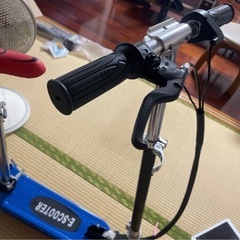 【未使用品】🌟充電式🌟電動スクーターの画像