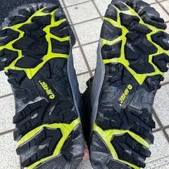 登山靴の画像