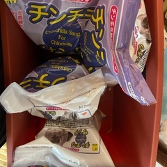 【定価15000円以上】チンチラ　餌　ペットシーツ　チモシーの極み　チンチラサンドなどの画像