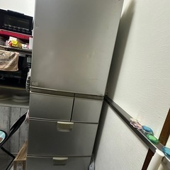 SHARP ファミリータイプ 冷蔵庫  の画像