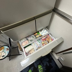 SHARP ファミリータイプ 冷蔵庫  の画像