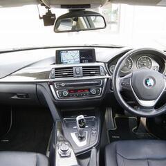 🔥夏の在庫セール実施中🔥国産セダンってつまらない走りしますよね😶‍🌫️　BMW(3シリーズ) 320d ラグジュアリーの画像