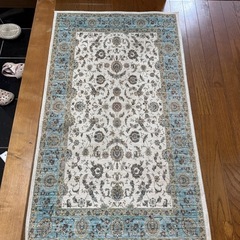 🧺【ラグ2枚セット】キッズ用プレイマット＋上品クラシックラグマットの画像