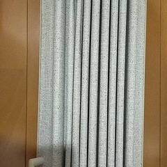 アコーディオンカーテン2本⑤の画像