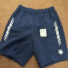 最終　デサント　ハーフパンツ　未使用の画像