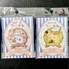 ちいかわ うさぎ 大きめギミックピンバッジ 2個セット