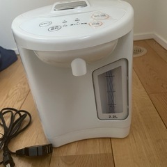 電気ポットの画像