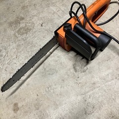 電動チェーンソー の画像