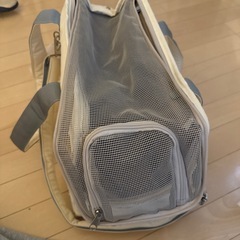 ペット用品 キャリーバッグ マット付き の画像
