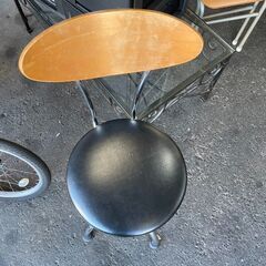 カウンターチェア　No.3749　高さ調整可能　座面穴あり　ブラック/ウッド　【リサイクルショップどりーむ荒田店】の画像