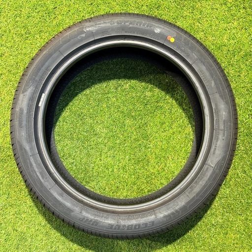 【良品質・コスパ最高】　225/45R17 94W 交換工賃・消費税込み価格 SUPERIA サマータイヤ