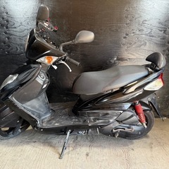 ★支払総額7.5万円★激安バイク続々入荷中！ 野田納車可能です！ ヤマハ シグナス2型 黒 SE44J 人気のシグナス！国内2型キック付き！ 4スト！バックレスト！ サイスタ付き！ フロントディスクブレーキ！の画像
