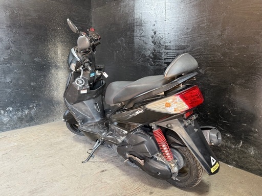 ★支払総額7.5万円★激安バイク続々入荷中！ 野田納車可能です！ ヤマハ シグナス2型 黒 SE44J 人気のシグナス！国内2型キック付き！ 4スト！バックレスト！ サイスタ付き！ フロントディスクブレーキ！ ☆支払総額7.5万円☆激安バイク続々入荷中！ 野田納車可能です