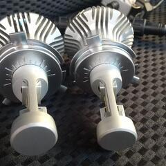 PIAA LEDヘッドライトバルブ H4の画像