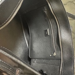 GUESS バッグの画像