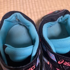 スニーカー　②の画像