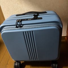 キャリーケース スーツケース（SSサイズ）