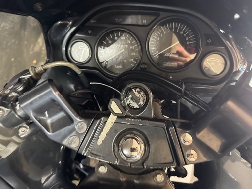 ★支払い総額14.8万円★買取強化中！査定無料♪カワサキ ZZR400 ZX400N 社外スクリーン！水冷４気筒！激安400MT入荷しました♪