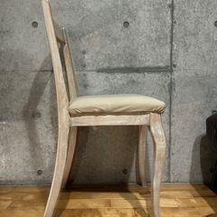 アンティーク椅子(ホワイト)の画像