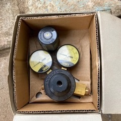 酸素圧力調整器　未使用品の画像