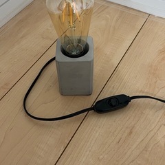 テーブルライト　コンクリート風の画像