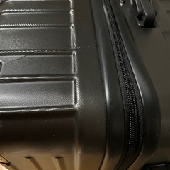 【美品】スーツケースLサイズ(ダークシルバー)の画像