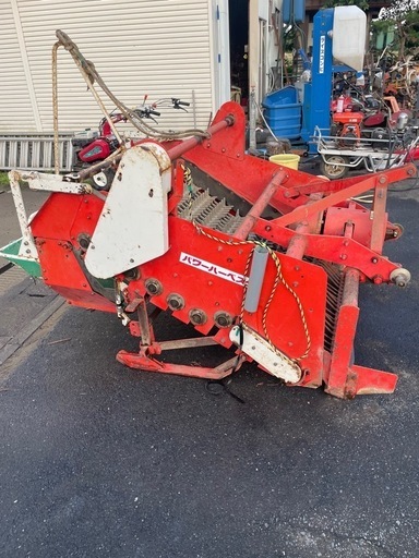 ササキにんにく掘り取り機　パワーハーベスタササキHN-1250S手を廻り確認済み