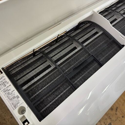 美品【 SHARP 】シャープ 100V おもに8畳用 ルームエアコン プラズマ